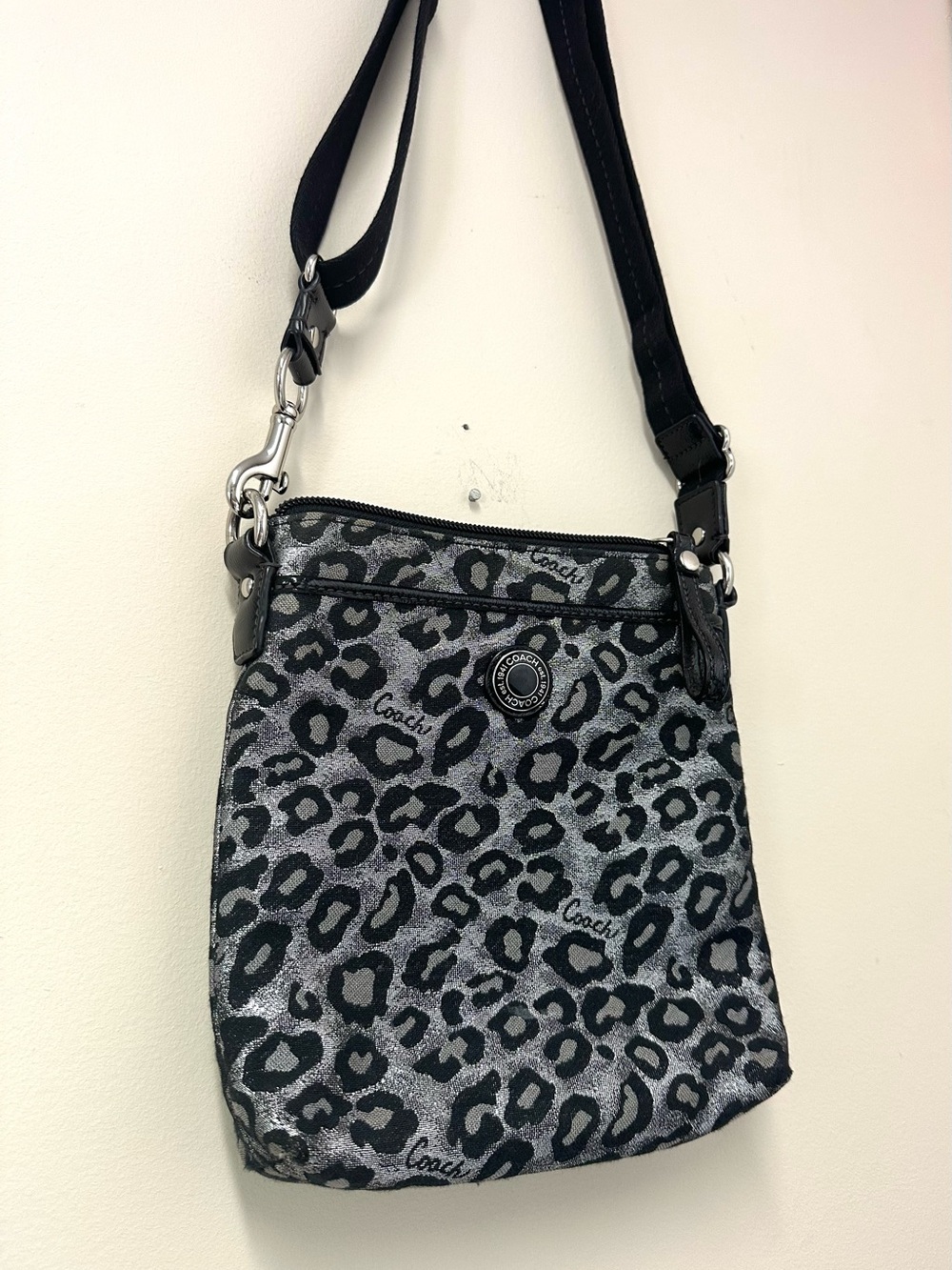 Coach Ocelot Leopard Black and Silver Swingpack Crossbody Bag - Picture 2 of 11